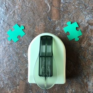 Creative Memories Puzzle Piece Punch